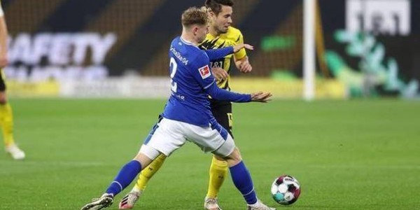 法甲保级战欧塞尔对梅斯，两队同处降级区，欧塞尔防守差，梅斯防守崩，比赛决定保级主动权。