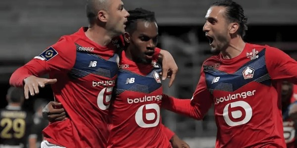 法甲焦点战：巴黎圣日耳曼VS里尔，争冠关键一役